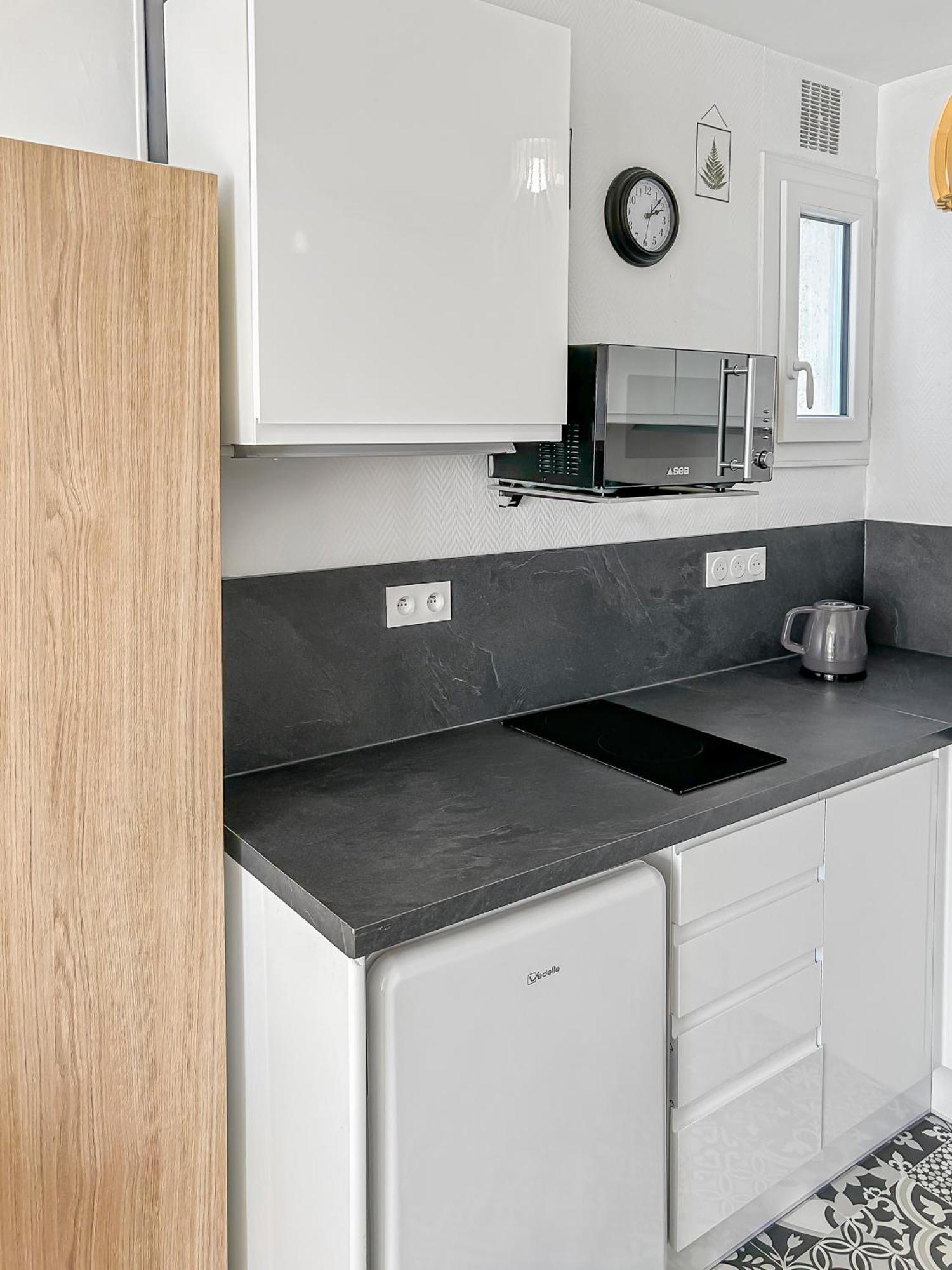 Appartement Lumineux, Wi-Fi Et Parking Prive Niort Exterior foto